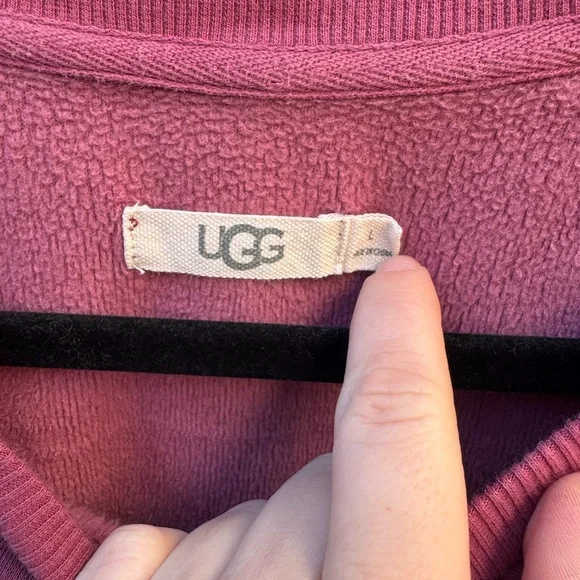 Ugg Hallidie Pinkish Red Crew Neck Short Pile Faux Fur Pullover size large - Picture 4 of 8